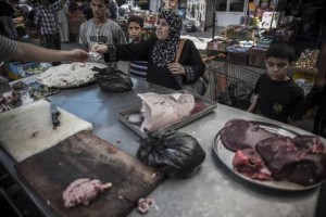 Daily life in Gaza resumes during short ceasefire with Israel