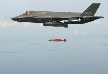 F-35-Weapons-Separation-2