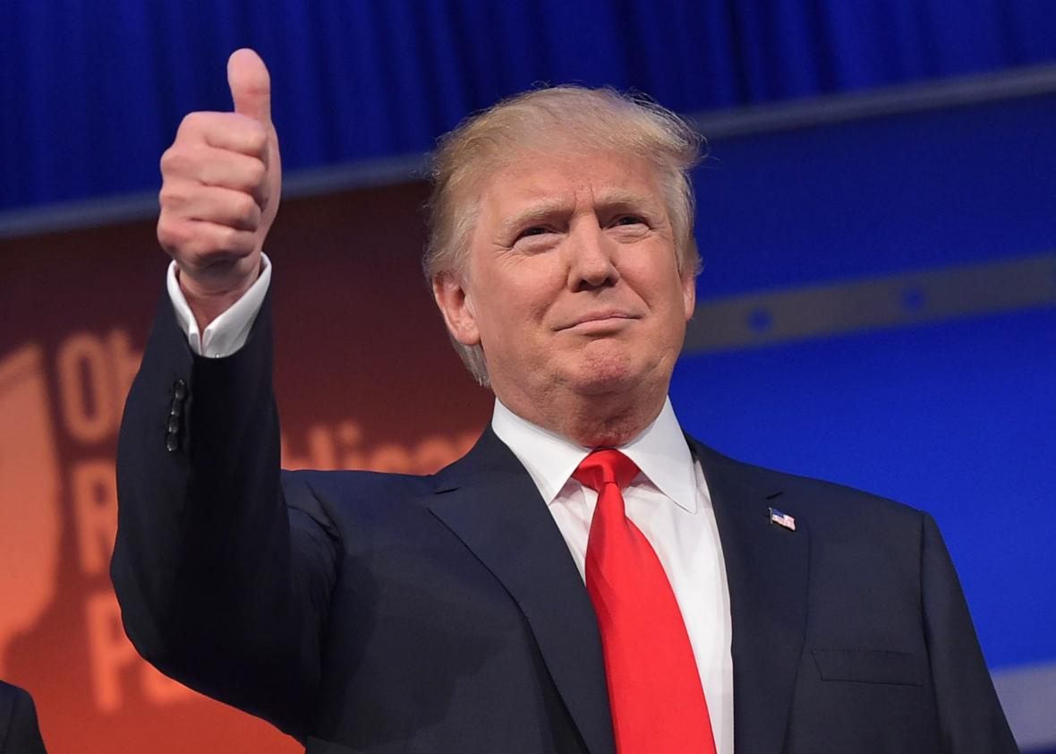 483208412-real-estate-tycoon-donald-trump-flashes-the-thumbs-up.jpg.CROP_.promo-xlarge2