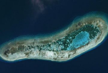 Vietnamese-held Ladd Reef, in the Spratly Island group in the South China Sea, July 19, 2016, in this Planet Labs handout photo received by Reuters on December 6, 2016.  Trevor Hammond/Planet Labs/Handout via REUTERS