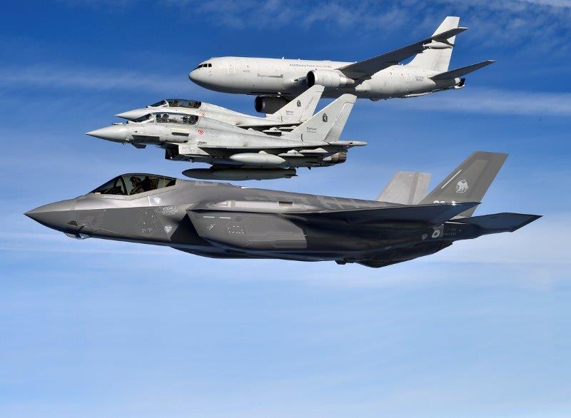 F-35-crossing-with-Typhoon-and-KC767
