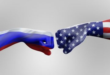 us-russia-fist-bump