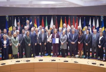 firma-pesco-ph-federicamogherini-TW-845x522