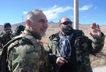 CONSULENZA AL COMANDANTE DELL'ESERCITO AFGHANO (002)