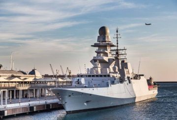 La FREMM Alpino presso la Stazione Marittima di Genova_@Marina Militare