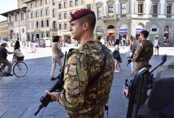 L'Esercito impegnato nell'Operazione Strade Sicure (3) (002)