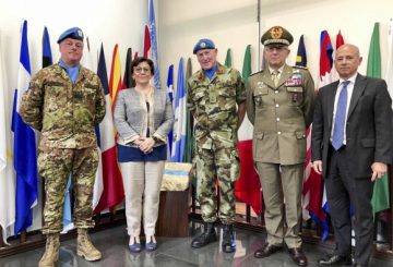 b8cb884b-a0a3-4002-a3f5-91cb2899f73d0011Medium