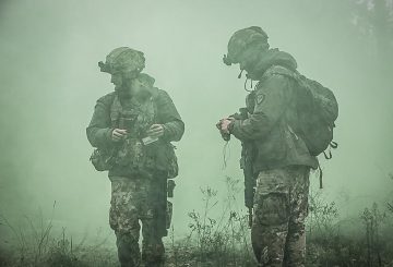 31 il controllo del territorio alla ricerca delle traccie lasciate dalle truppe avversarie