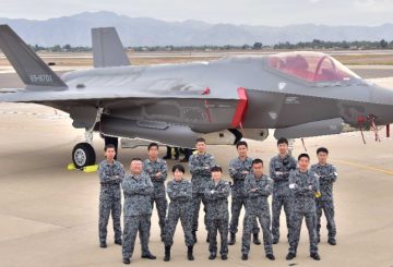 161205164154-japan-first-f-35-exlarge-169