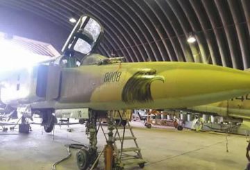 Mig 23 ripristinato Base di BEnina niov 2016 Twitter