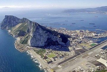 Gibraltar._El_Peñón_Cropped