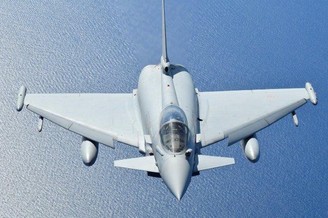 Italian_Air_Force_Typhoon (002)