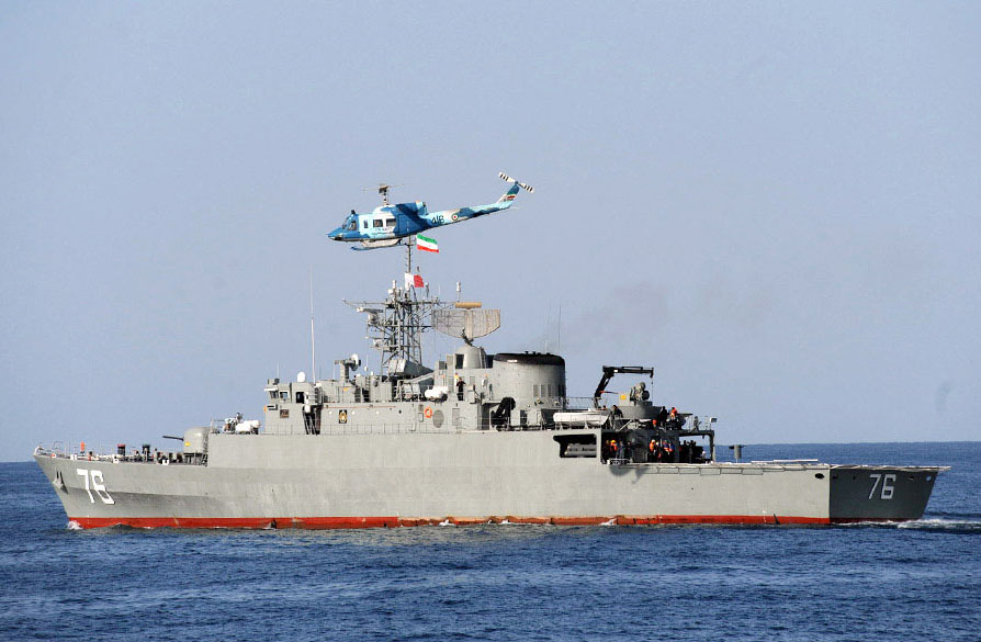 Iranian_Velayat-90_Naval_Exercise_by_IRIN_(6)