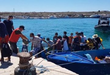 sbarchi_lampedusa_640_ori_crop_master__0x0_640x360