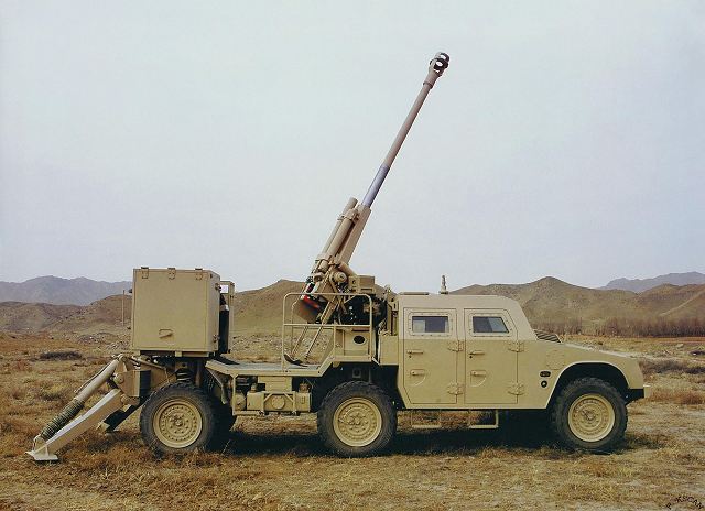 SH5_wheeled_self-propelled_howitzer_105mm_China_Chinese_defence_industry_military_technology_640_002