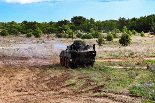 VBM Freccia durante un'azione di fuoco (002)