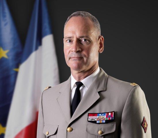 photo-officielle-du-general-d-armee-pierre-schill