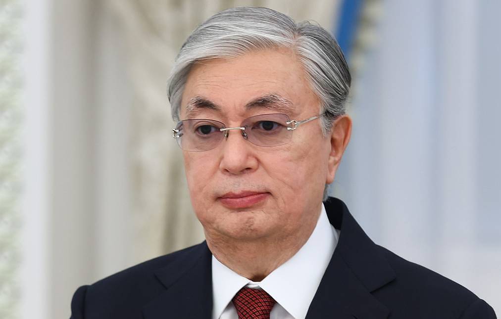 NUR-SULTAN, KAZAKHSTAN - APRIL 8, 2021: Kazakhstan's President Kassym-Jomart Tokayev during a meeting with Russia's Foreign Minister Sergei Lavrov. Russian Foreign Ministry/TASS Êàçàõñòàí. Íóð-Ñóëòàí. Ïðåçèäåíò Êàçàõñòàíà Êàñûì-Æîìàðò Òîêàåâ âî âðåìÿ âñòðå÷è ñ ìèíèñòðîì èíîñòðàííûõ äåë ÐÔ Ñåðãååì Ëàâðîâûì. Ïðåññ-ñëóæáà ÌÈÄ ÐÔ/ÒÀÑÑ