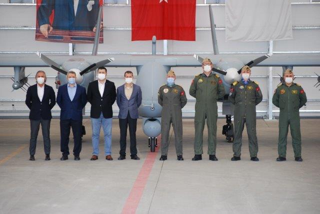 TAI-delivers-the-first-Aksungur-MALE-UAV-to-the-Turkish-Navy
