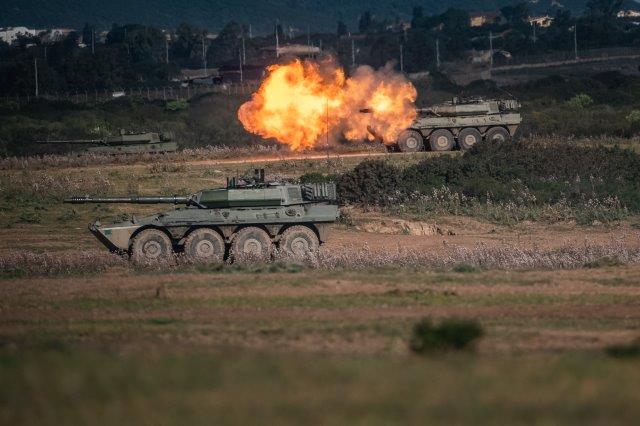 11 Blindo centauro Cavalleria a fuoco