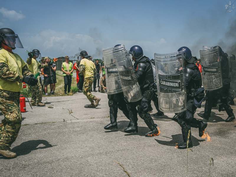 Addestramento forze Kosovo