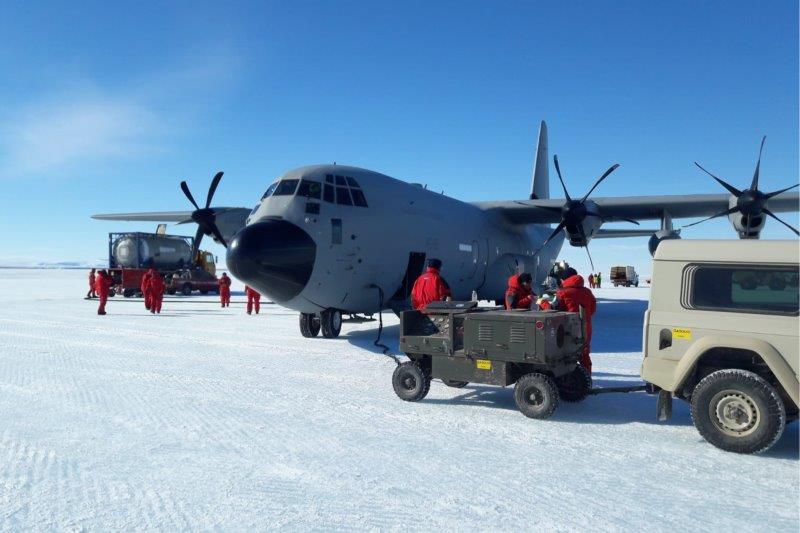 C 130J in Antartide