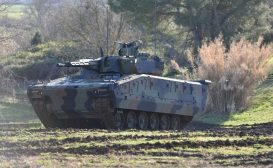 Consegnati all’Esercito i primi veicoli cingolati da combattimento Lynx