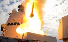 Il PPA Montecuccoli testa il missile Aster 30 durante l’esercitazione Missilex 26-1