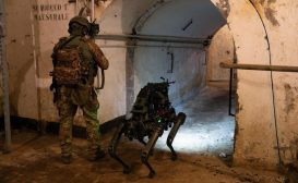 A “La Carona” i guastatori del 184° Battaglione Nembo si addestrano alle operazioni sotterranee